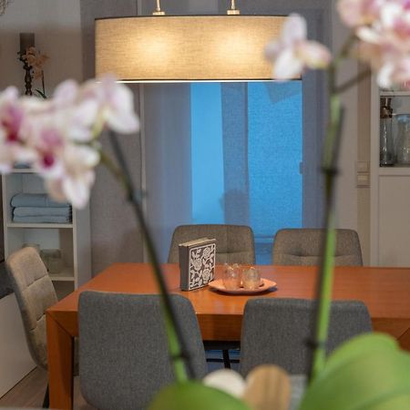 #1 Modernes Zimmer Mit Pool Und Garten Memmingen Exteriör bild