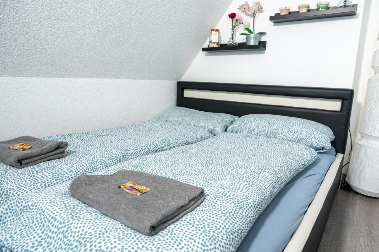 #1 Modernes Zimmer Mit Pool Und Garten Memmingen Exteriör bild