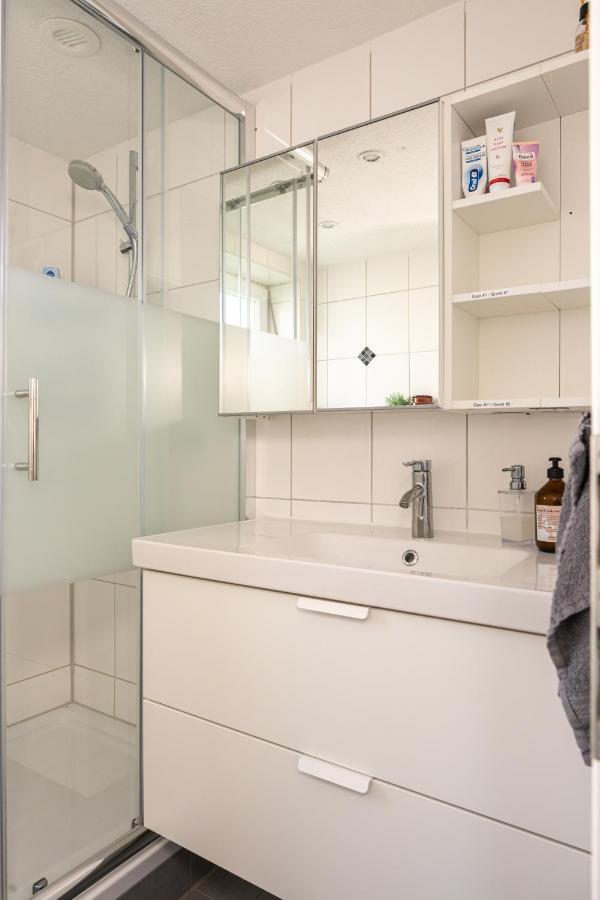 #1 Modernes Zimmer Mit Pool Und Garten Memmingen Exteriör bild