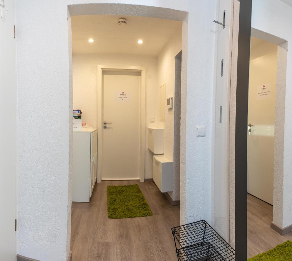 #1 Modernes Zimmer Mit Pool Und Garten Memmingen Exteriör bild