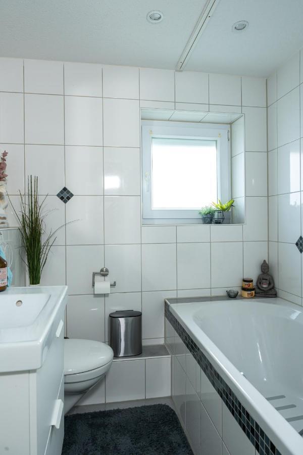 #1 Modernes Zimmer Mit Pool Und Garten Memmingen Exteriör bild