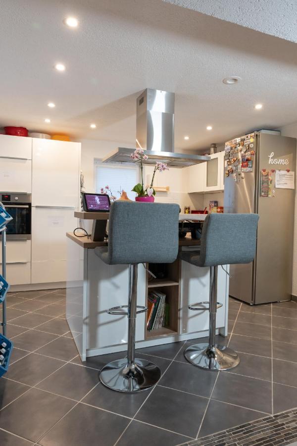 #1 Modernes Zimmer Mit Pool Und Garten Memmingen Exteriör bild