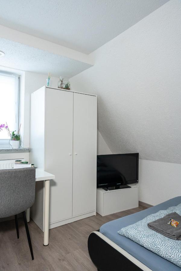 #1 Modernes Zimmer Mit Pool Und Garten Memmingen Exteriör bild